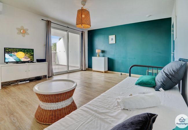 Saint-Gilles les Bains - Apartment