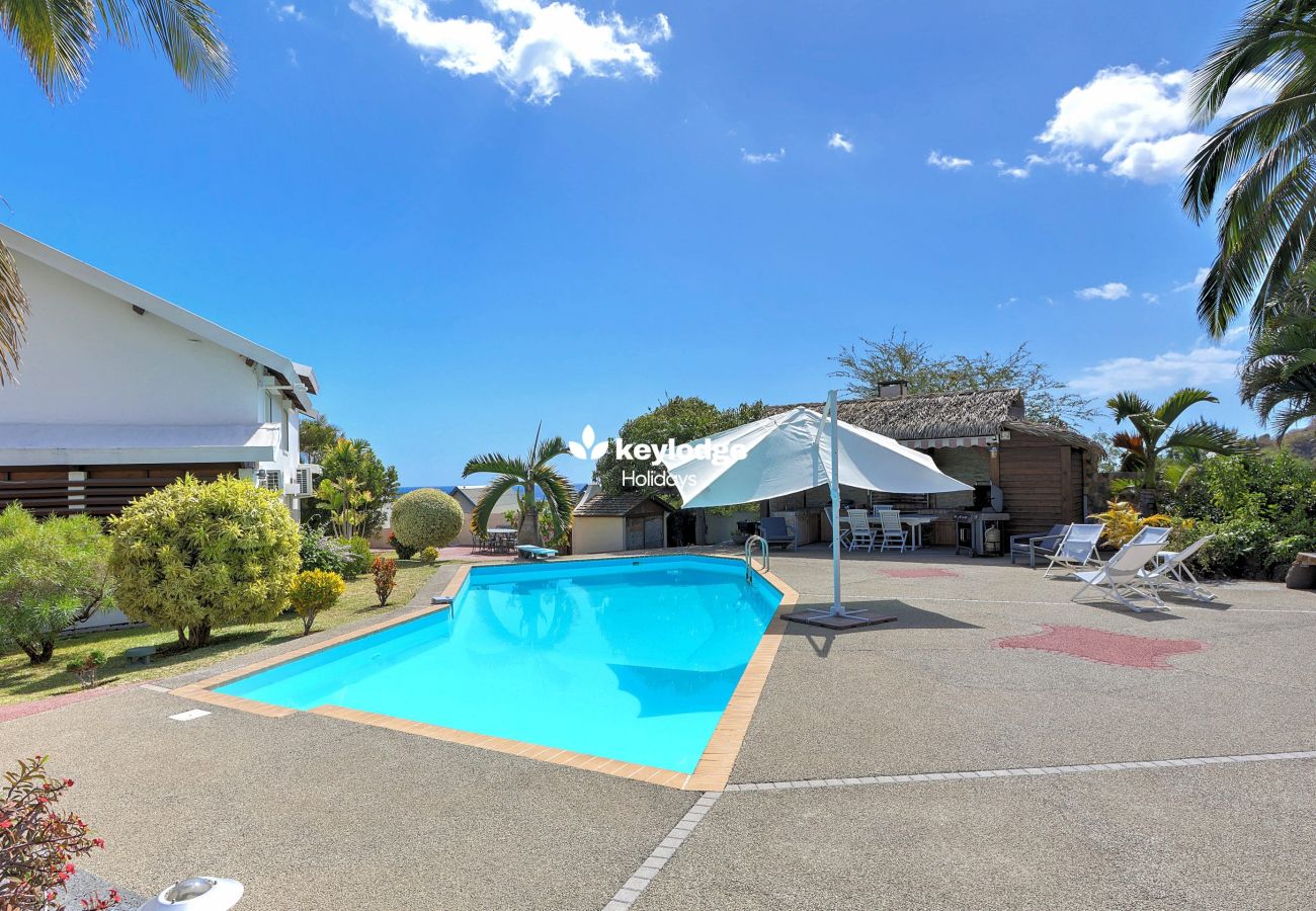 Maison à Saint-Gilles les Bains - Chez Jab villa – avec piscine, à 2 min de la plage de Boucan Canot