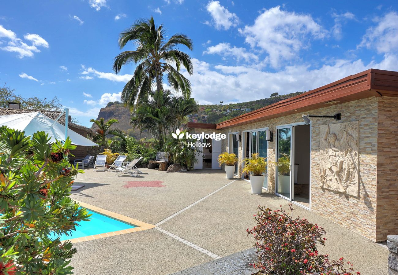 Maison à Saint-Gilles les Bains - Chez Jab villa – avec piscine, à 2 min de la plage de Boucan Canot